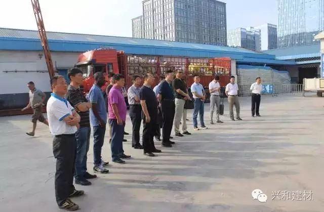 东光|记事|湖北省住建厅、设计院领导及专家一行 莅临星河集团参观指导